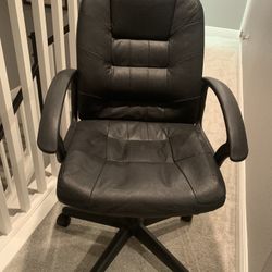 Adjustable Height Black Office Chair