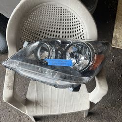 2011-2014 Tiffin Phaeton Left Side Headlight 