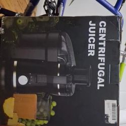 Centrifugal Juicer AMR530