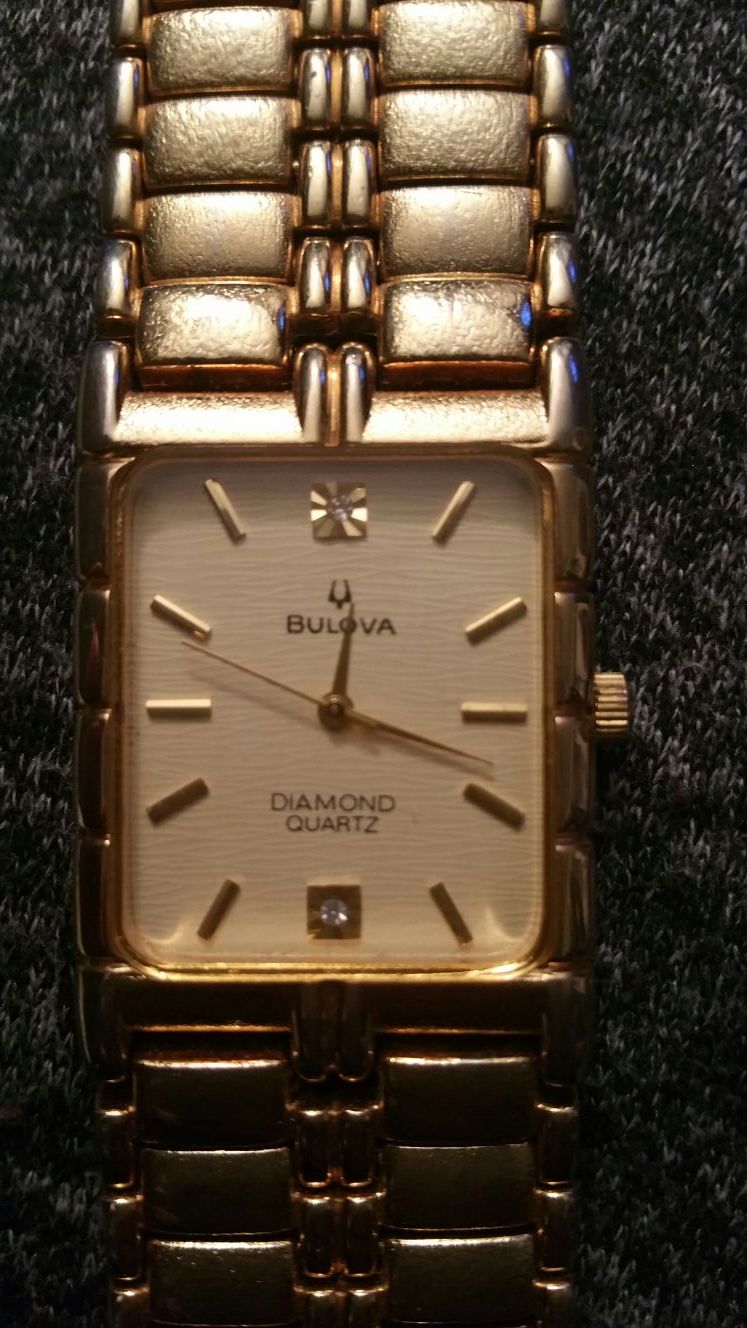 Bulova quartz shop ao