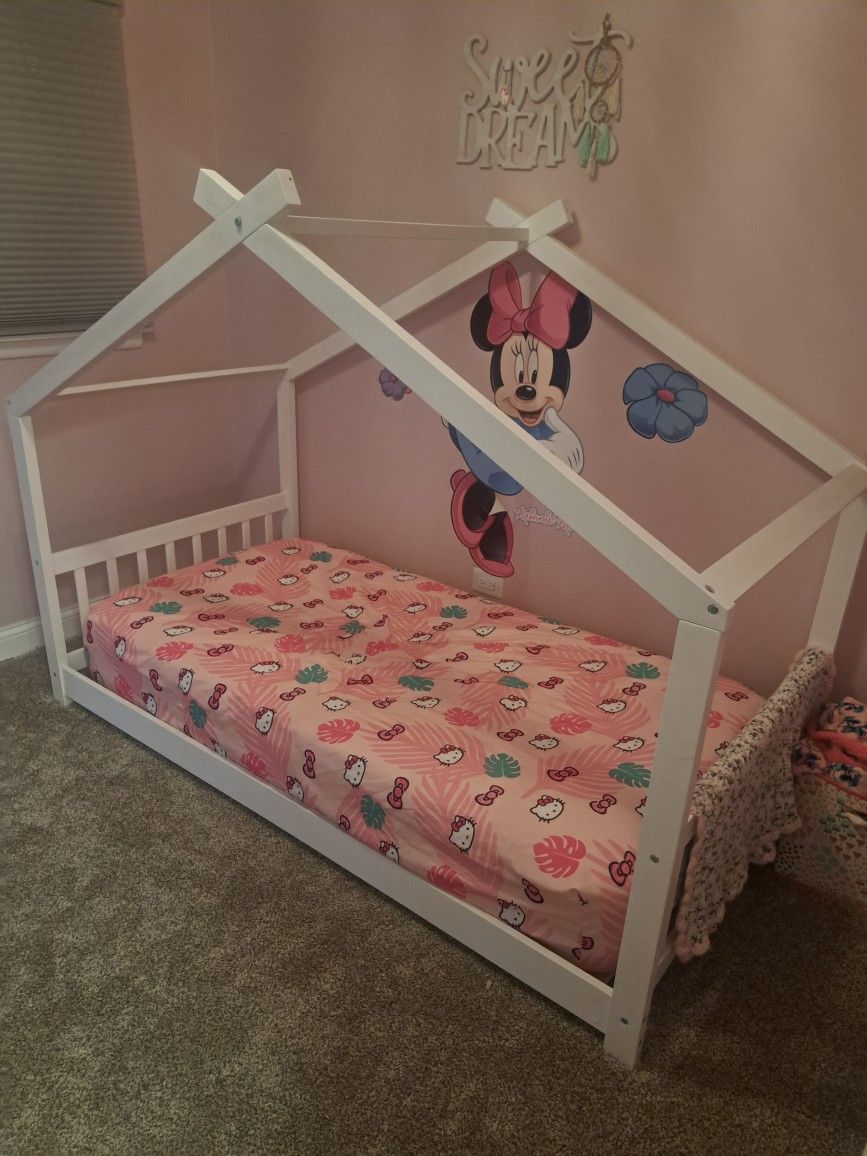 Twin Bed Frame 