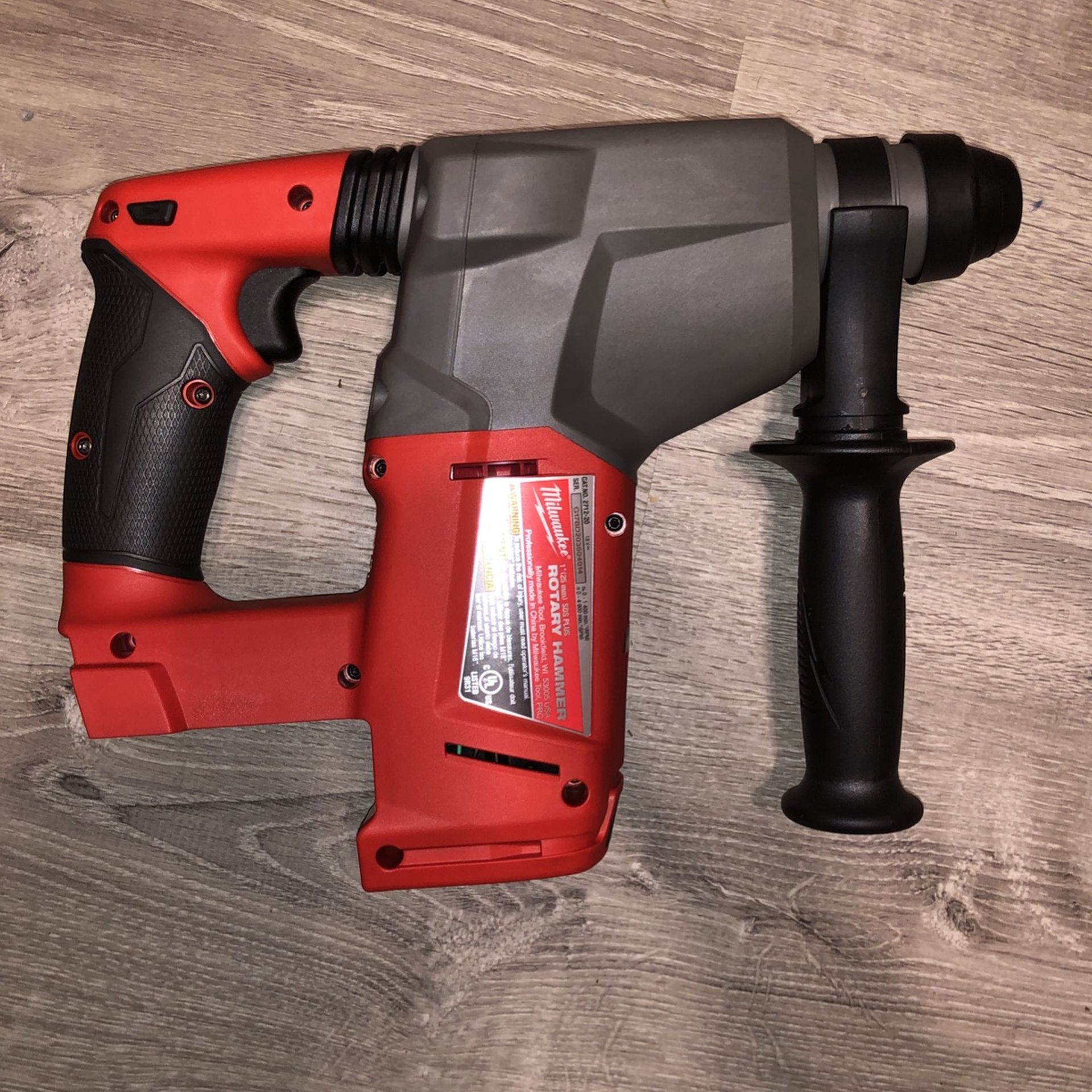 Milwaukee M18 Fuel 18- Volt Lithium Ion Brushless Cordless 1 Inch