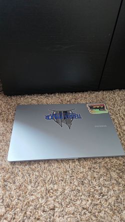 Samsung - Galaxy Book4 Edge - Copilot+ PC - 15.6" LED Laptop - Snapdragon X- 16GB Memory- 1TB Storage - Sapphire Blue