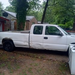 2004 GMC Sierra