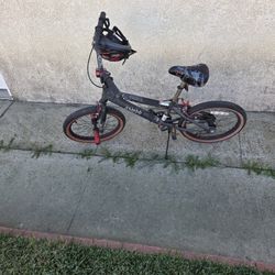 Bike  Kent  2o Ins15 Speed  With  Helmet 