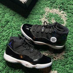 Space Jam Jordan 11