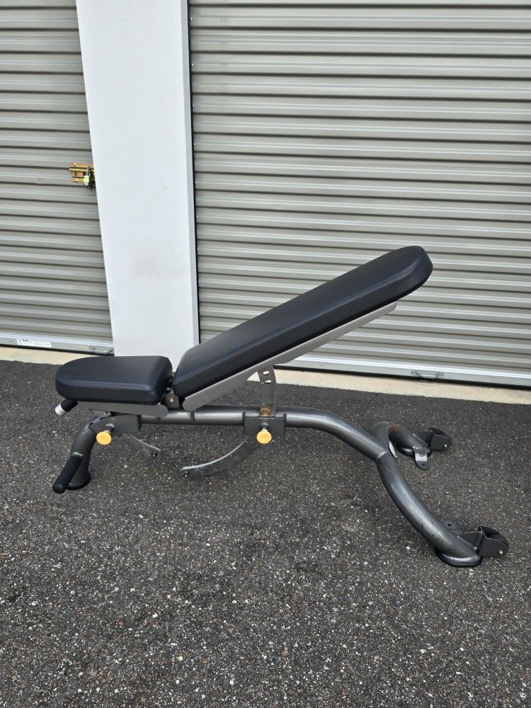 Weight Adjustable Bench
