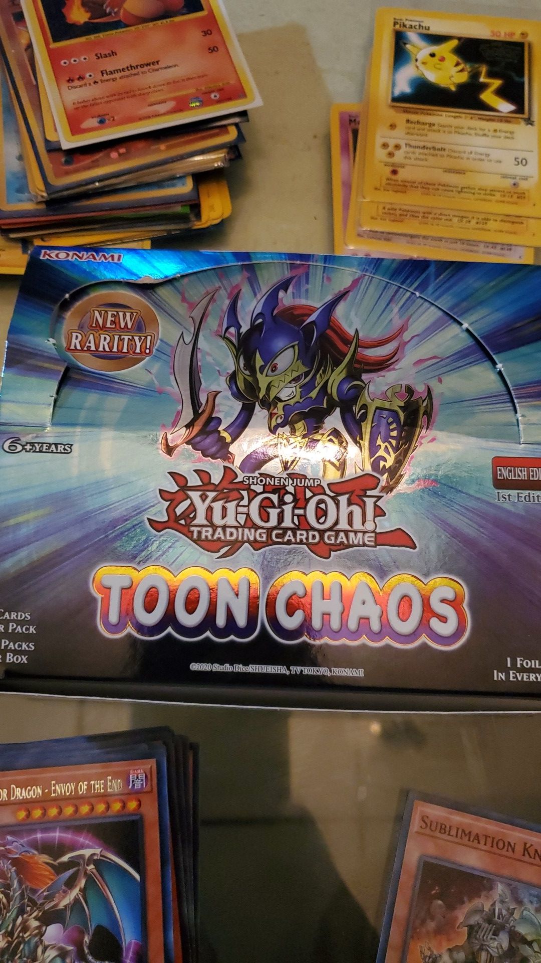 toon chaos yugioh booster box Amazon.com: YuGiOh Juego de cartas coleccionables Toon Chaos Booster Box  [24 paquetes] : Juguetes y Juegos
