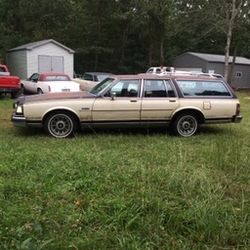 1985 Buick Electra wagon great shape