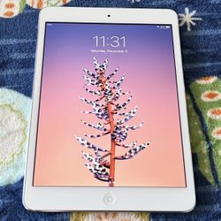Apple IPad Mini 2- 32GB in excellent condition. $50