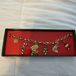 Warner Bros. Brand New Vintage Christmas Bracelet
