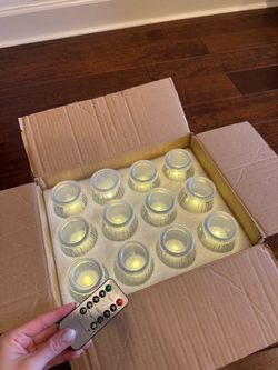 Tea light and glass holder