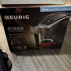 Keurigg Coffee Machine K-1550