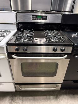 GE Stainless Steel 4 burner range stove