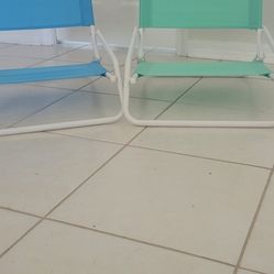 BEACH CHAIRS