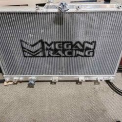 Megan Racing Radiator Lancer Evolution / 2004-2006 ralliart