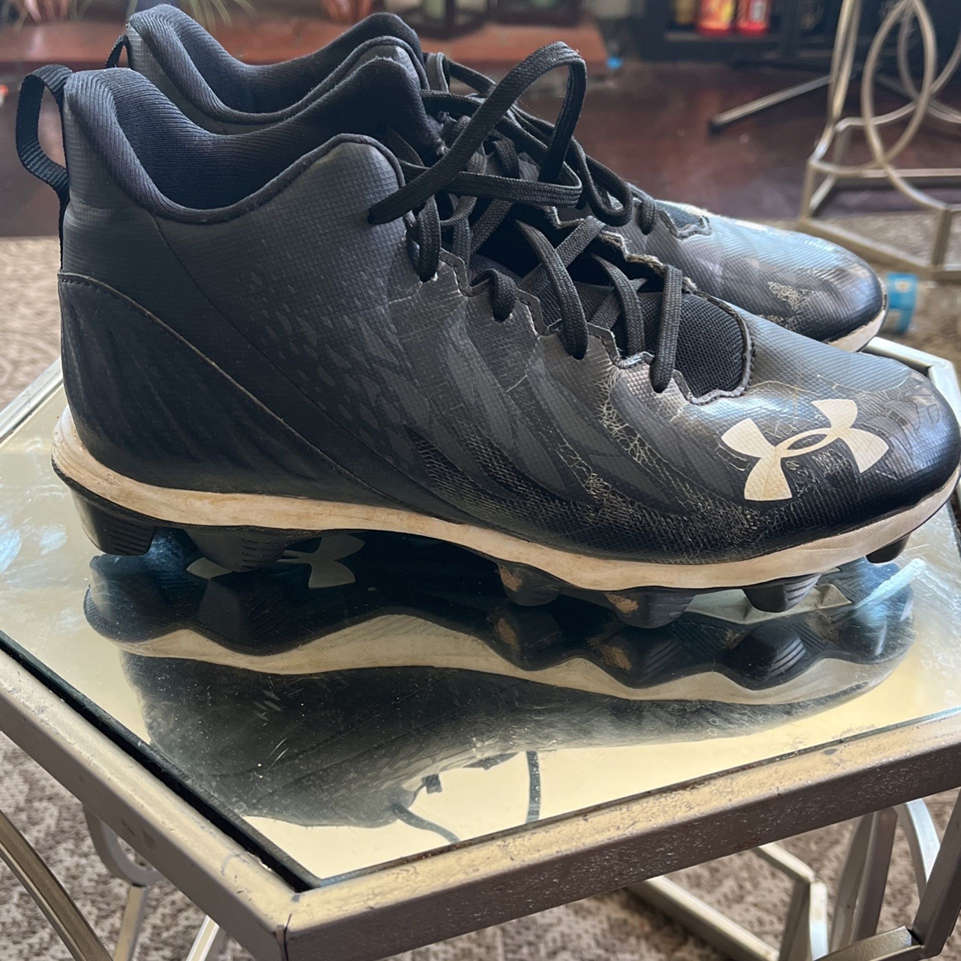 Under Armour Football Cleats Size 7