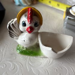 Vintage chicken Egg Holder