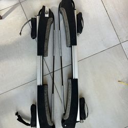 Thule SUP, Surf Board roof rack carriers.