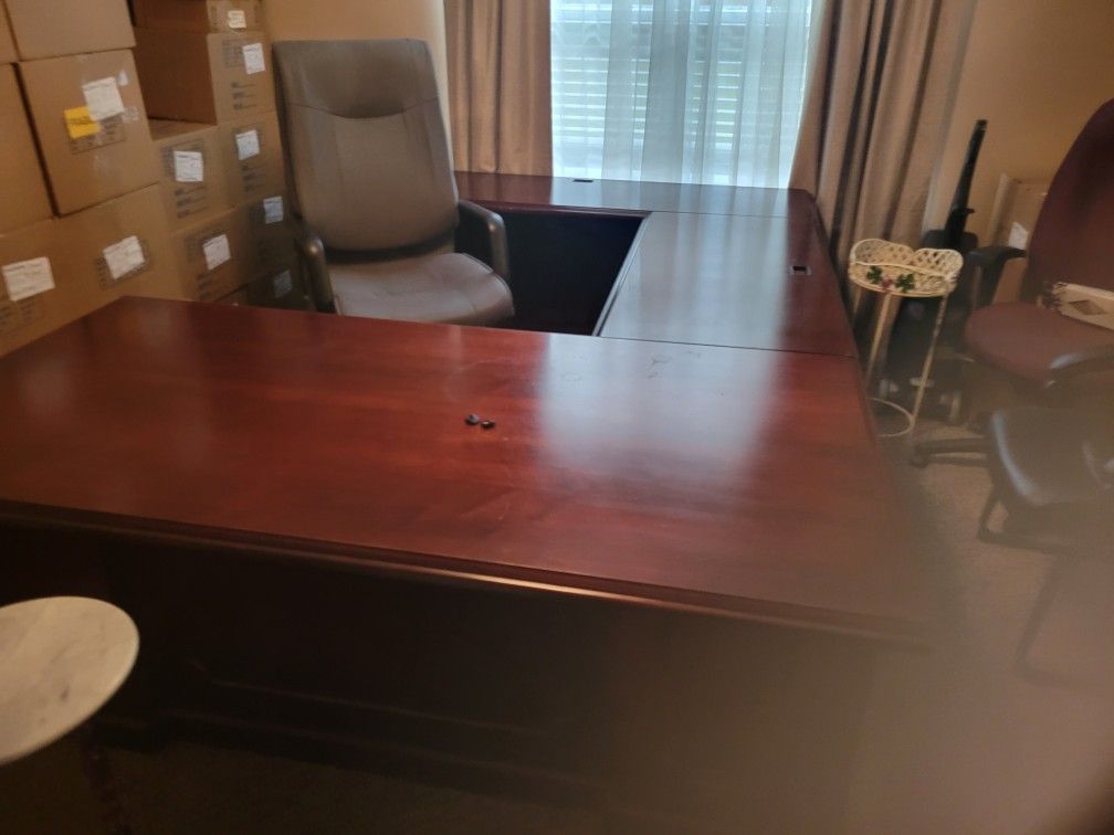 Desk for sale