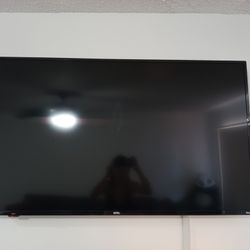 55in Onn Roku T.V 