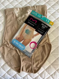 Maidenform medium high waist brief
