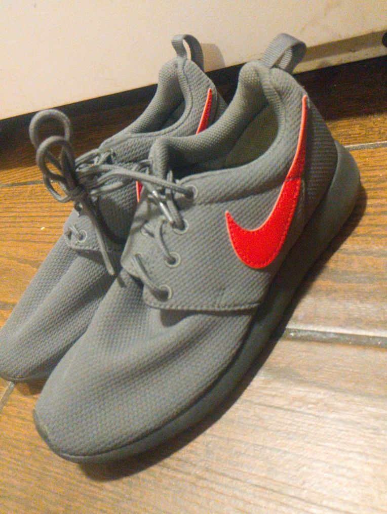 Nike Shoes For Boy