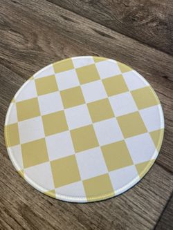 Computer Mouse Pad (8.5”) - Like New