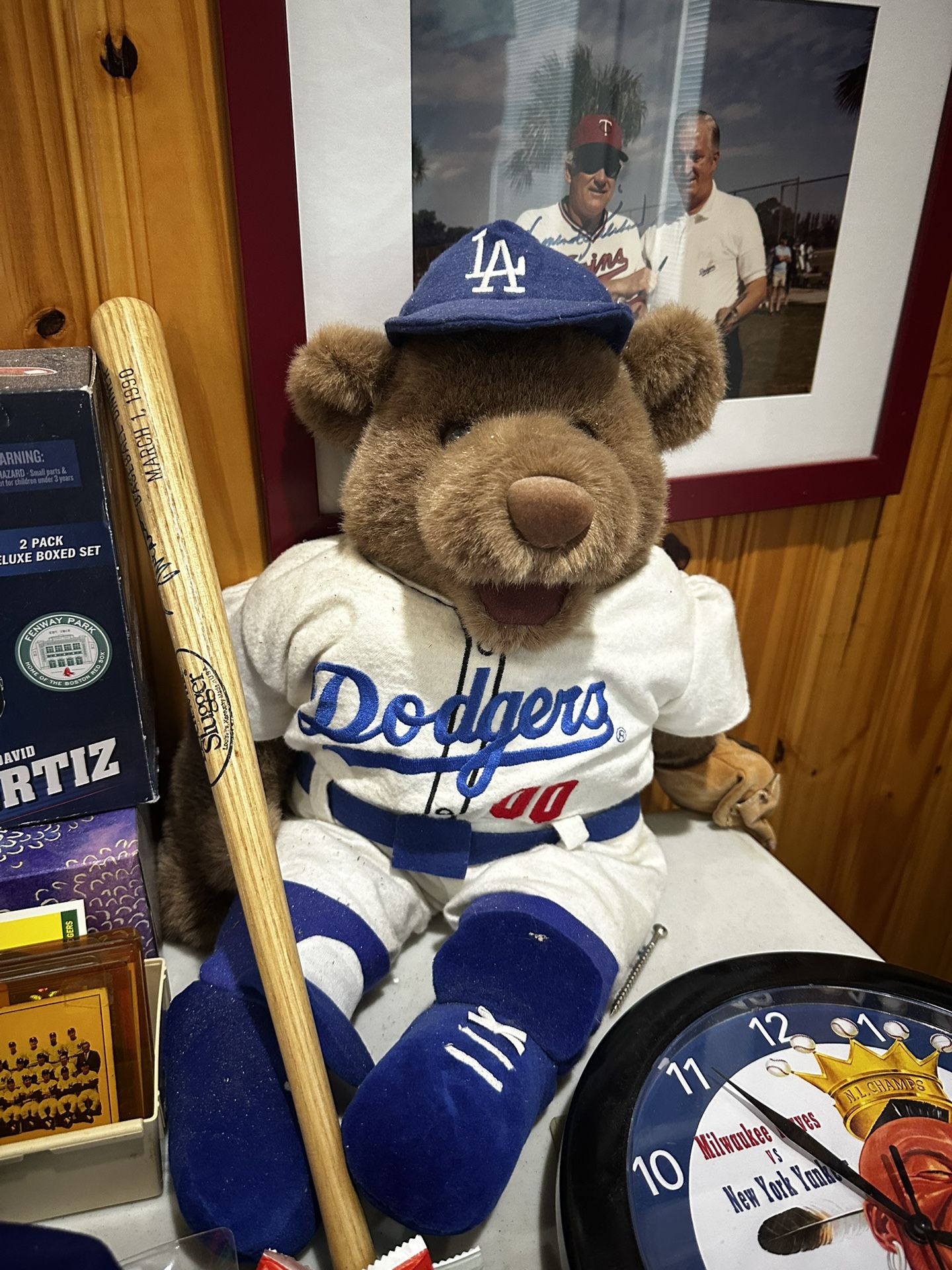 Dodgers Bear