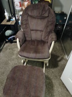 Dutailier wood glider lock in place Rocker foot rest