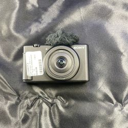 Sony ZV-1F Vlogging Camera 