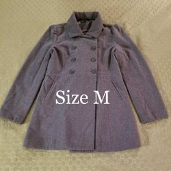 Women’s Coat Size M