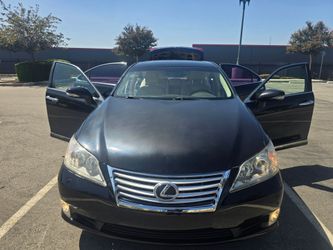 2011 Lexus ES350 Luxury Sedan