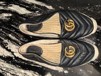 Gucci Black Flats