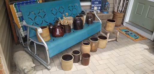 Ton of vintage ceramic pots..20-30 each..
