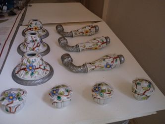 Vintage Hand Painted Porcelain Bathroom Knobs By Sherle Wagner