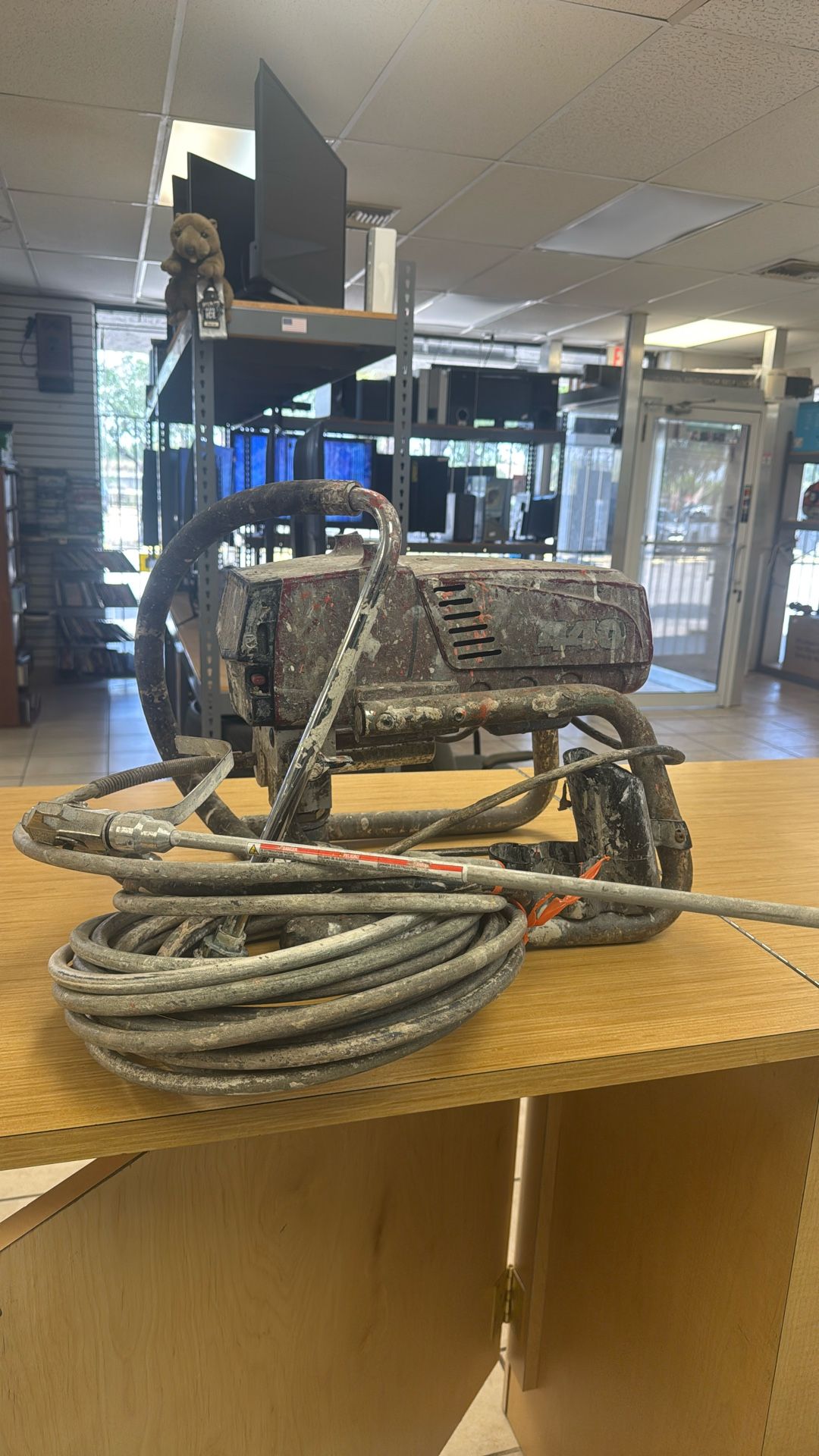 Titan Impact 440 Skid Airless Paint Sprayer