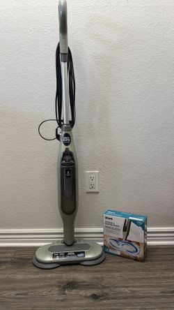 Shark Steam & Scrub All-in-One Scrubbing and Sanitizing Hard Floor Steam Mop S7000 & XKITP7000D