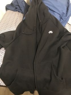 Nike SB zip up XL Worn once