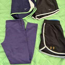 Women’s workout clothes