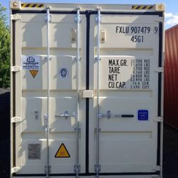 20' Like New Shipping Containers