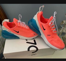 Nike Air Max 270 Coral Blue Sneakers