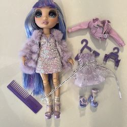 Rainbow High Violet Willow Series 1 doll