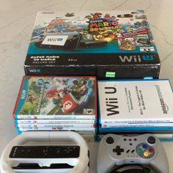 Wii U With 14 Games. Great shape.