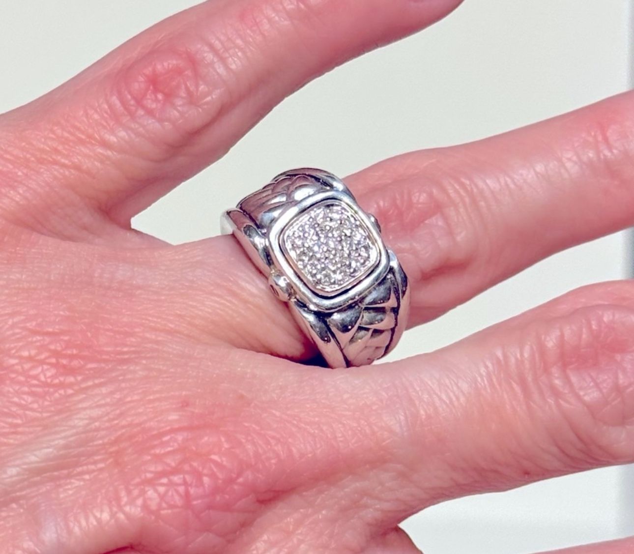 Authentic Scott Kay Sterling Silver Square Basketweave Cushion Diamond Ring (18g)