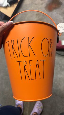 RAE DUNN trick or treat bucket