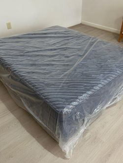 New Mattress Needs to Go‼️