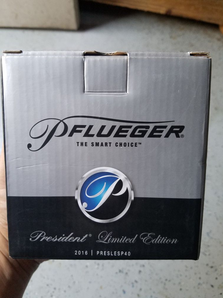 Pflueger President limited Edition spinning reel BRAND NEW