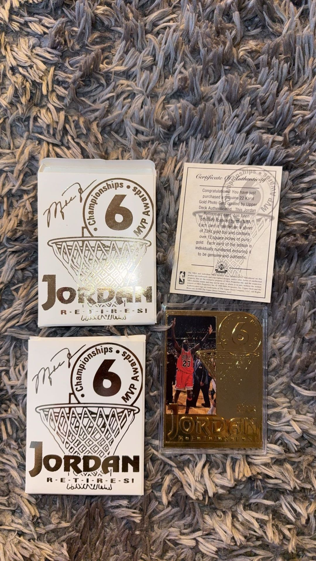 Michael Jordan Upper Deck 22 KT Gold Michael Jordan #6 Jordan Retires Photo Card LMT/24,500