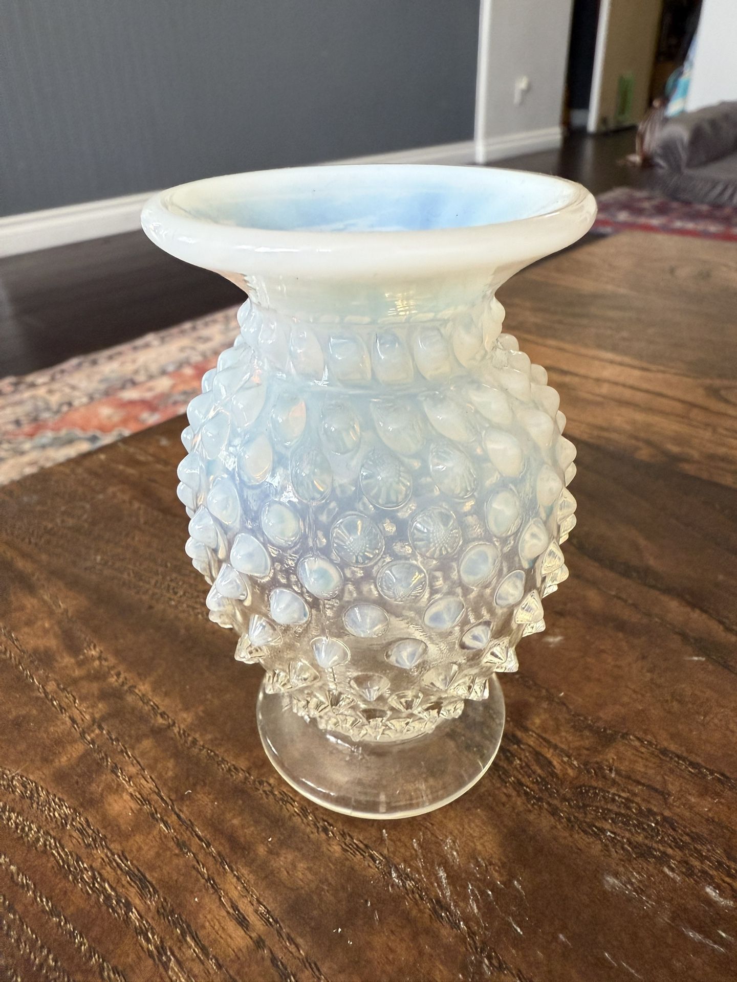 Fenton / Hobnail Mini Vase